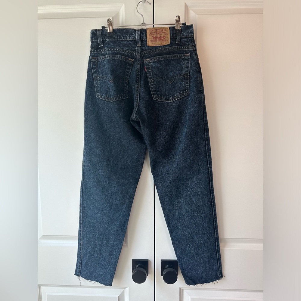 Vintage Levi’s 550 Dark Blue Denim Jeans USA Made (Size 29) - Picture 2 of 11